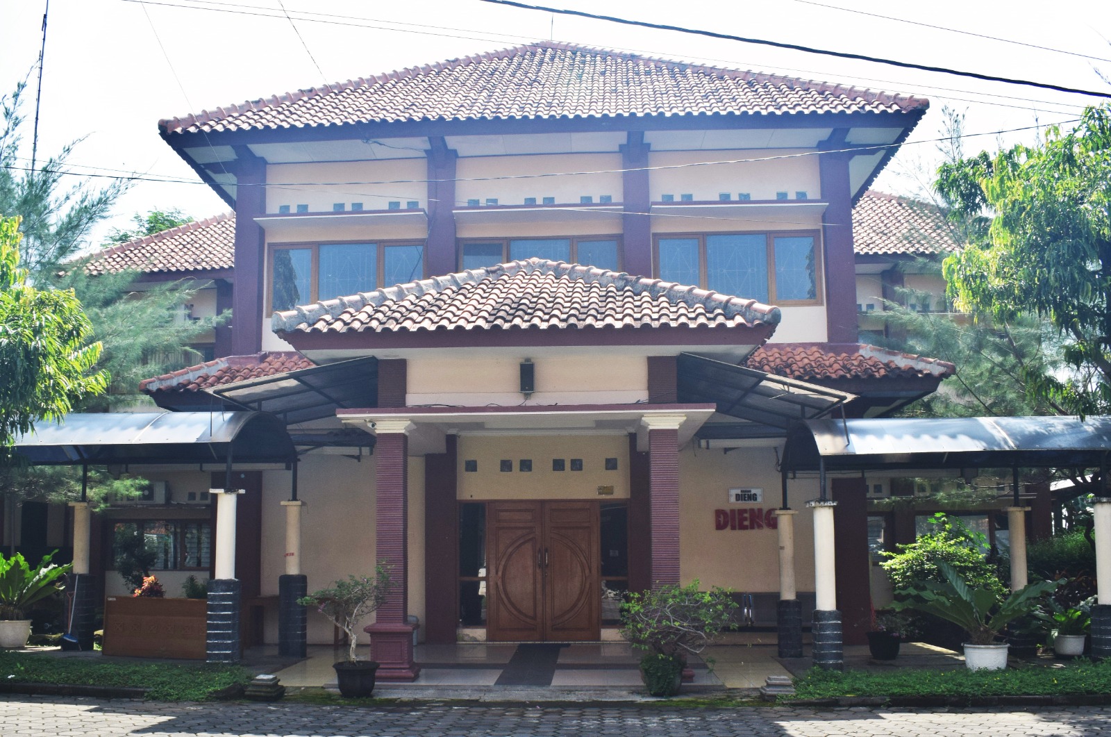 Aula Dieng  Kapasitas 80–100 org di Kota Semarang